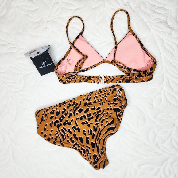 Volcom Girls bikini. "Running Wild", Animal print 2 piece, Size 7 - Picture 2 of 9